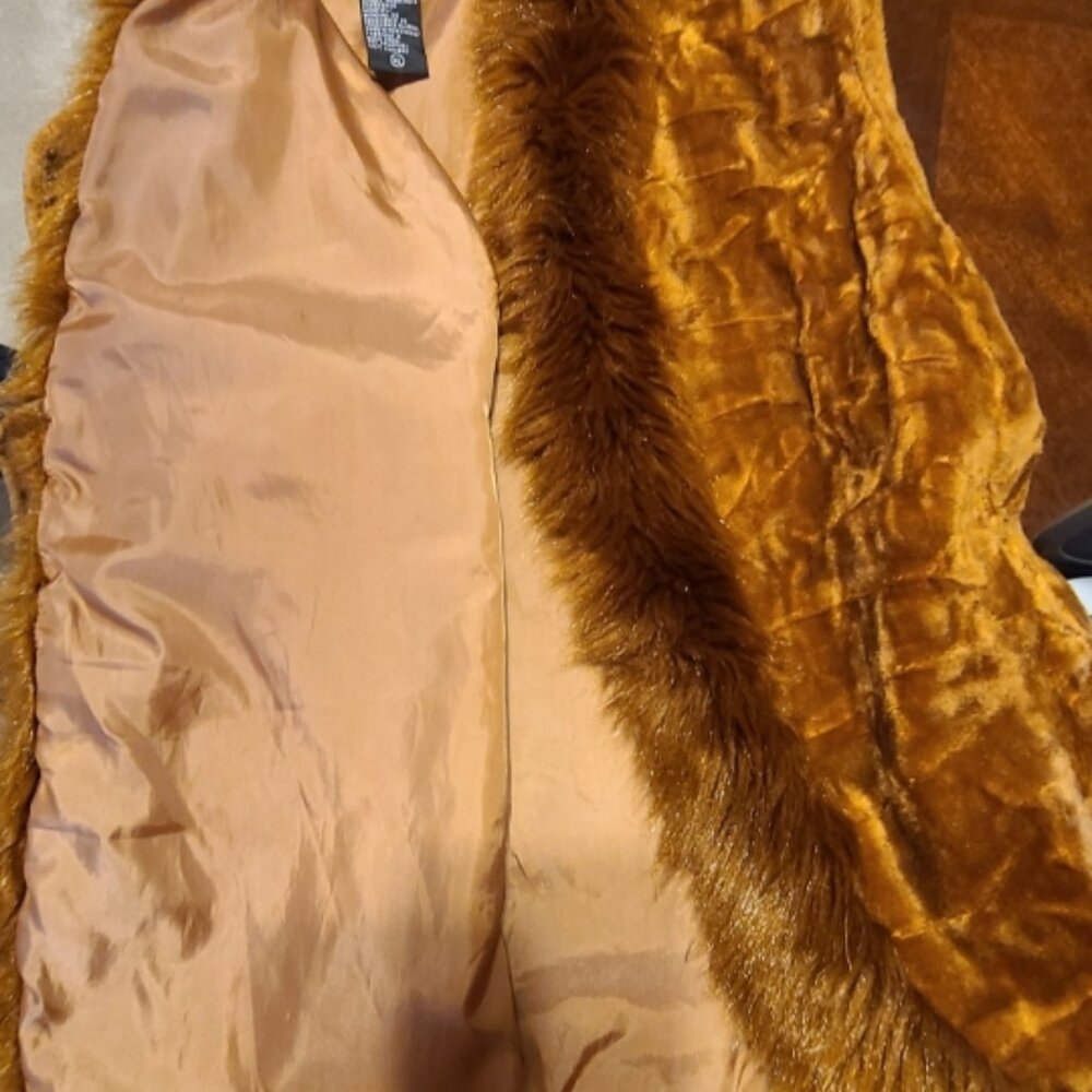 Blanc Noir XL Vest